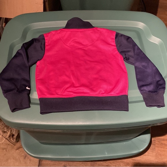 NIKE Toddler Fuchsia Pink  Zip Up Jacket !!! - Picture 3 of 11